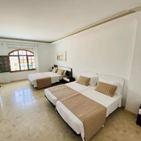 Carolina With Private Pool Villa