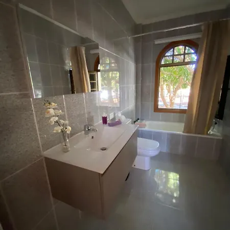 Carolina With Private Pool *